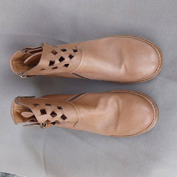 S.A.98 Shoes - S.A.98 leather Boots womens Size 40